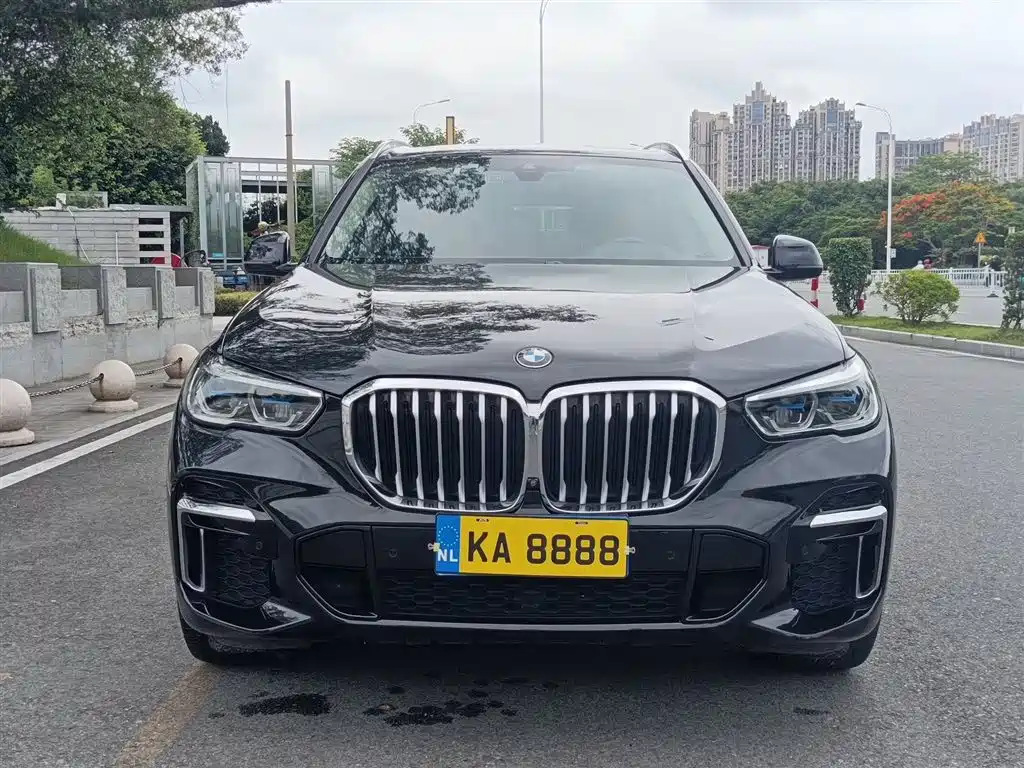 BMW X5 2023