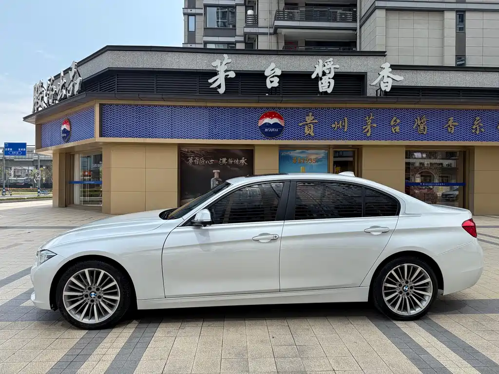 BMW 3 Series 2019