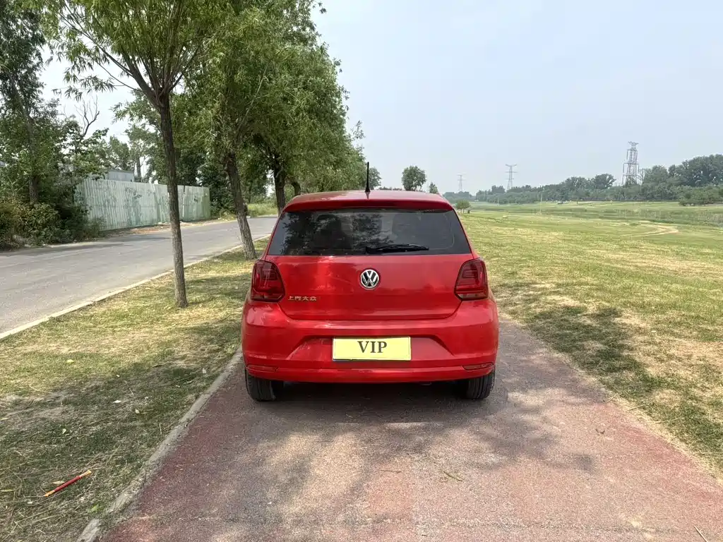 Volkswagen Polo 2015
