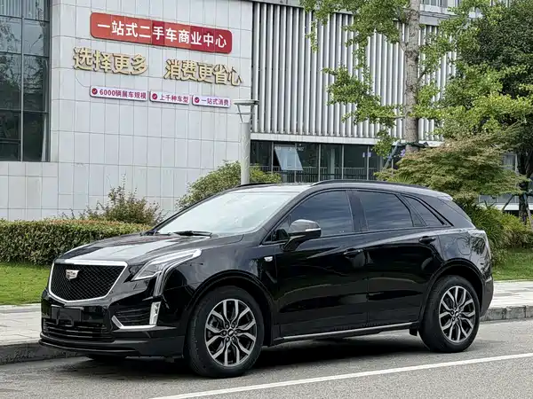 Cadillac XT5 2023