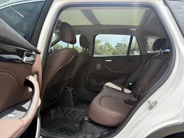 BMW X1 2023