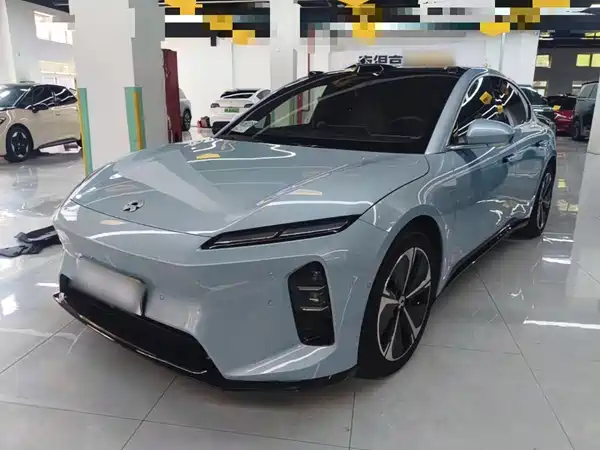 NIO ET5 2025