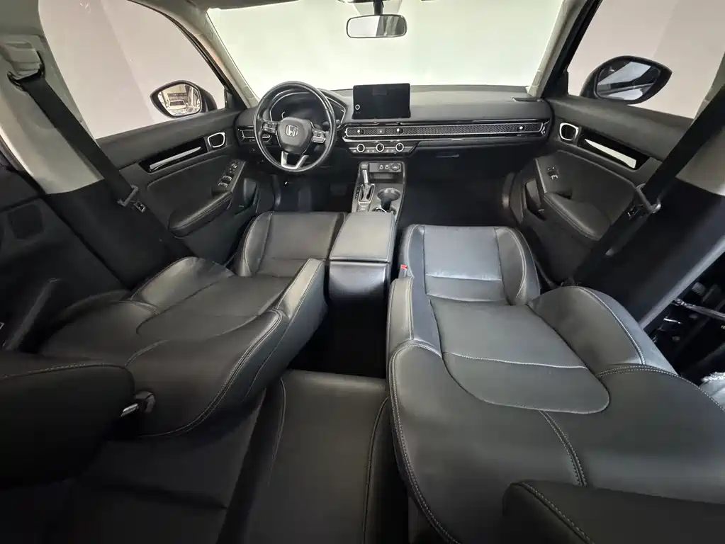 Honda Civic 2022 — фото 12