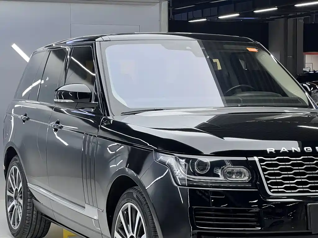 Land Rover Range Rover 2017 — фото 26