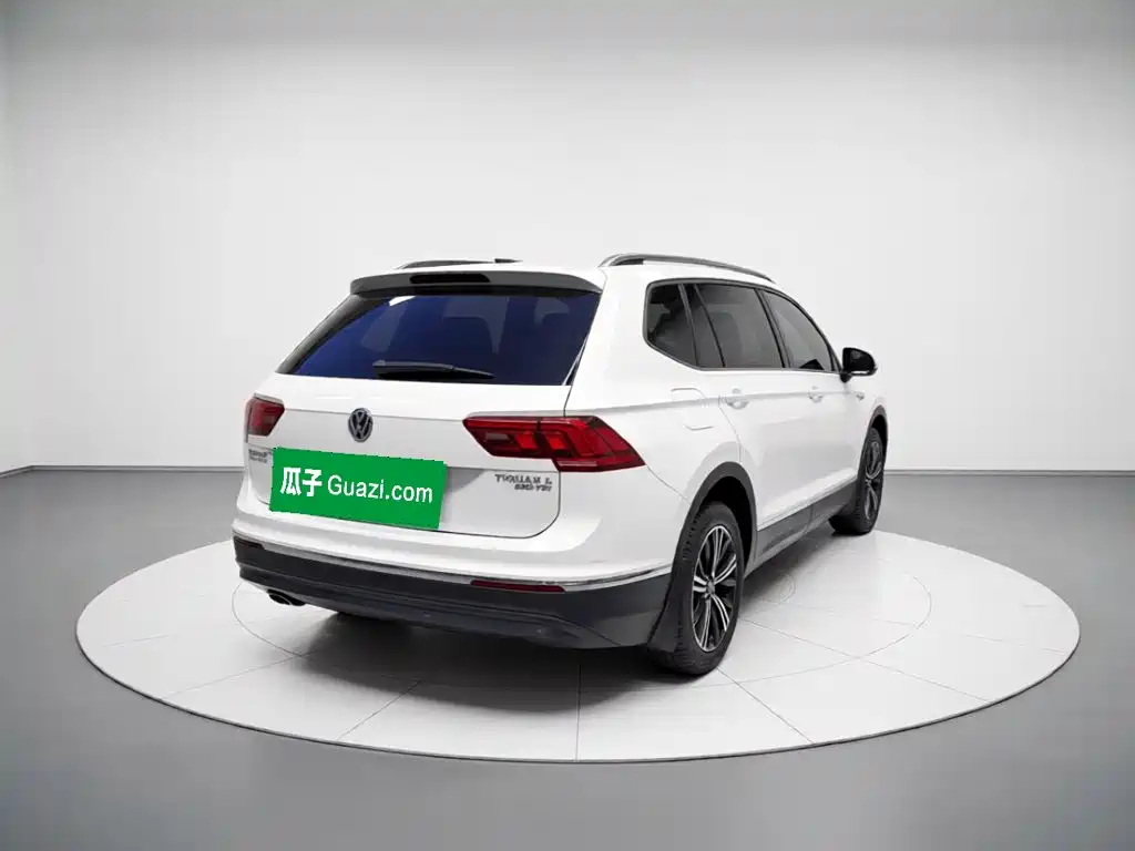 Volkswagen Tiguan L 2020 — фото 16