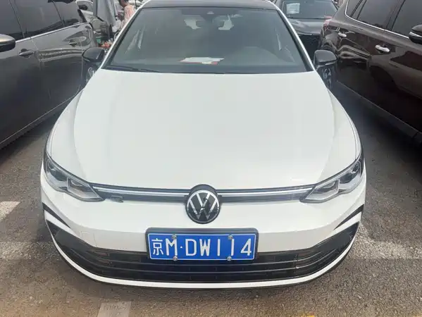 Volkswagen Golf 2022