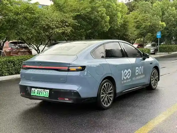 Leapmotor B01 2025