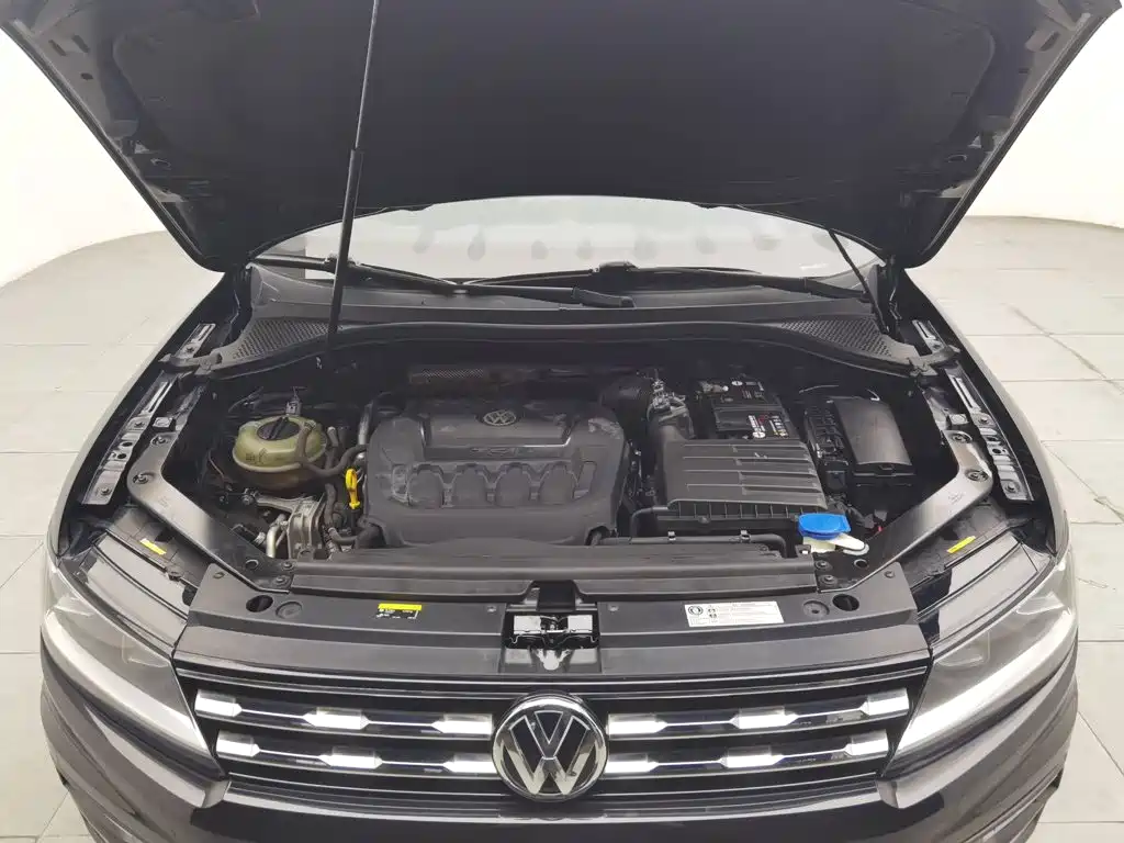 Volkswagen Tiguan L 2020 — фото 6