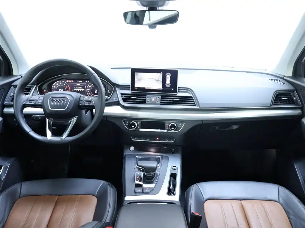 Audi Q5L 2020 — фото 13