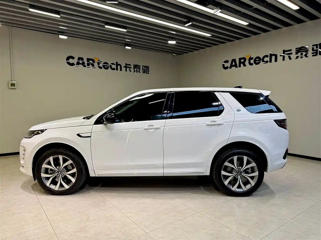 Land Rover Discovery Sport 2025 — фото 7
