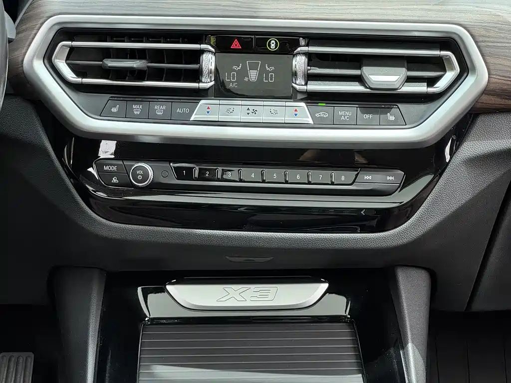 BMW X3 2022 — фото 15