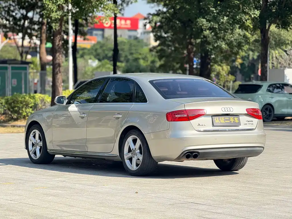 Audi A4L 2016 — фото 18