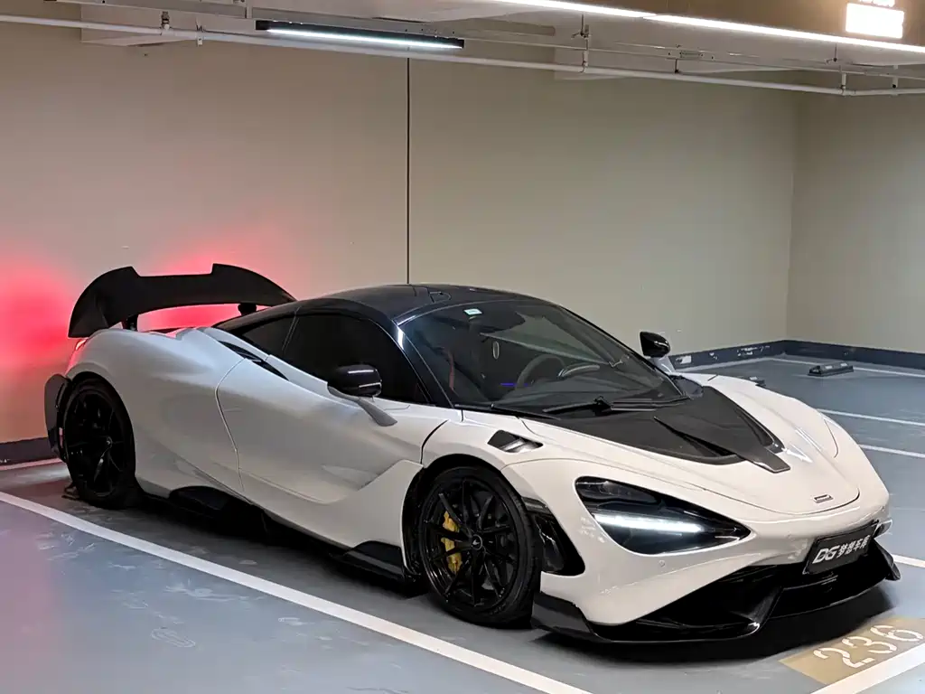 McLaren 720S 2018 — фото 1