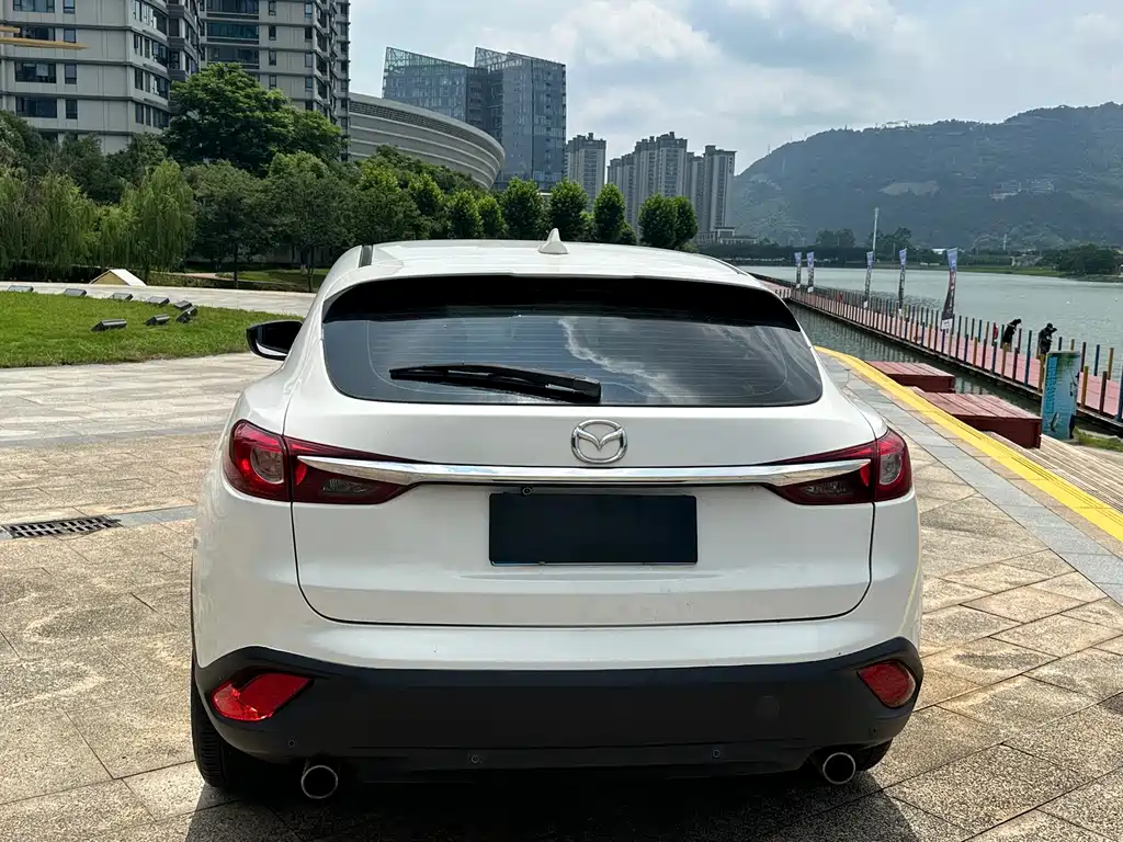 Mazda CX-4 2016