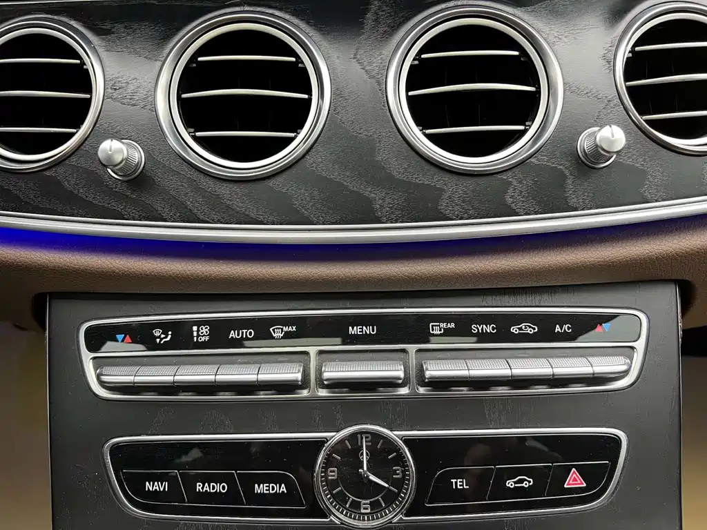 Mercedes-Benz E-Class 2019 — фото 2
