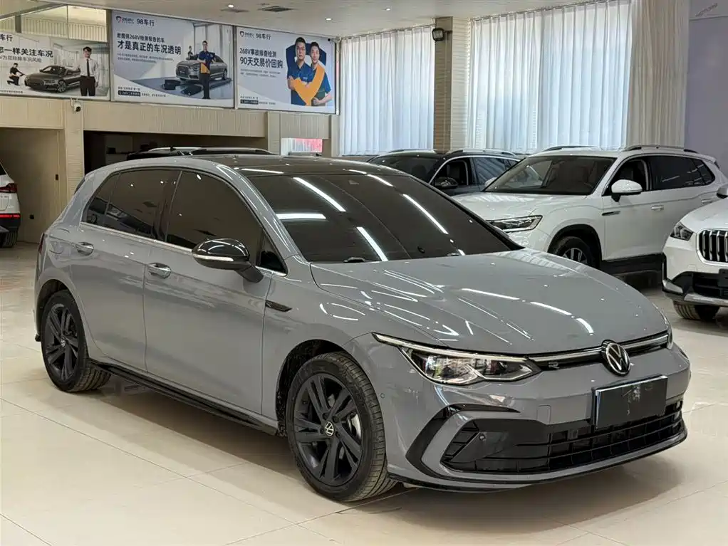 Volkswagen Golf 2022