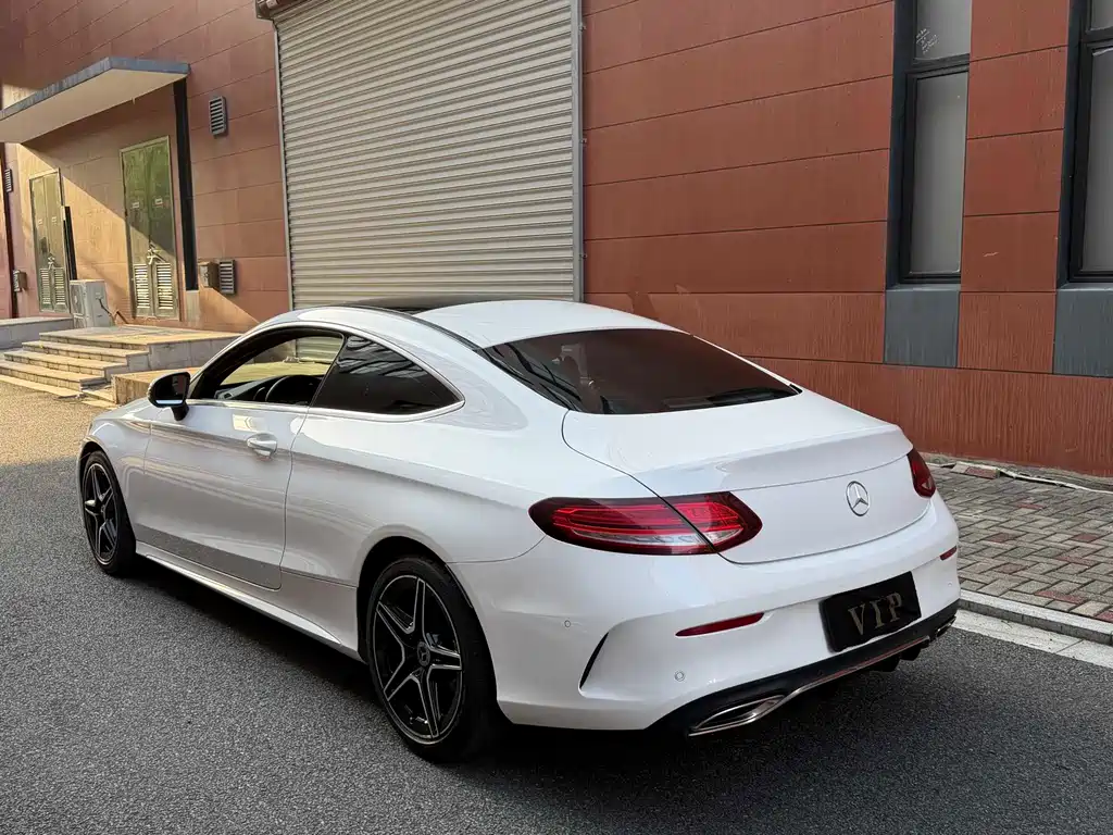 Mercedes-Benz C-Class 2018 — фото 13