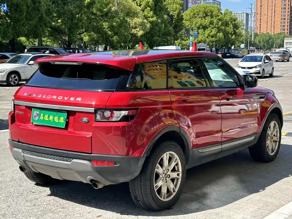 Land Rover Evoque 2016 — фото 14