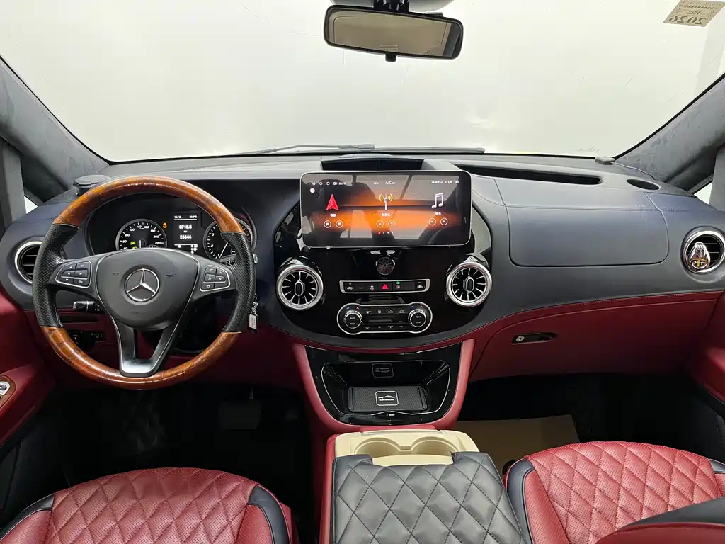 Mercedes-Benz Vito 2018 — фото 10