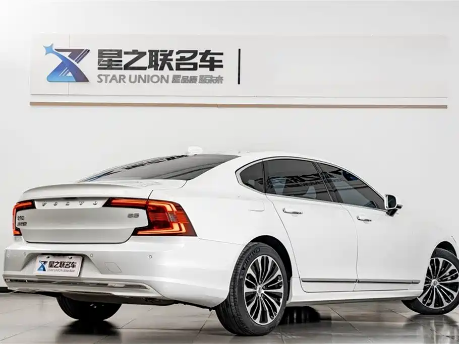 Volvo S90 2022 — фото 7