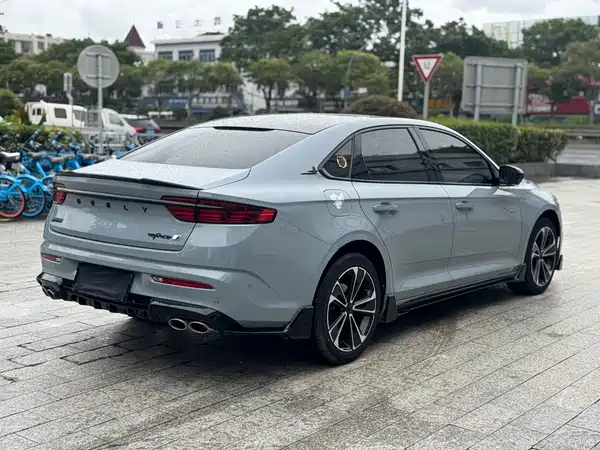 Geely Xingrui 2022