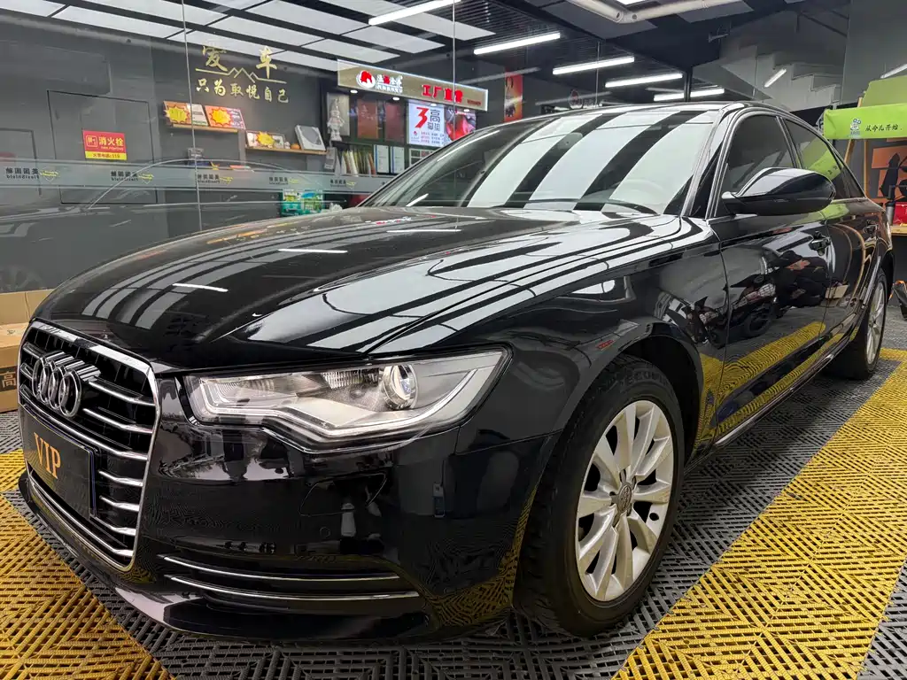 Audi A6L 2014 — фото 1