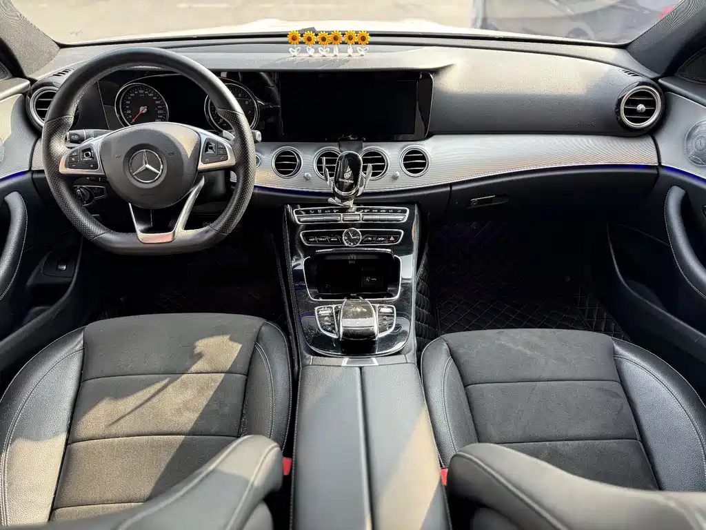 Mercedes-Benz E-Class 2018 — фото 8