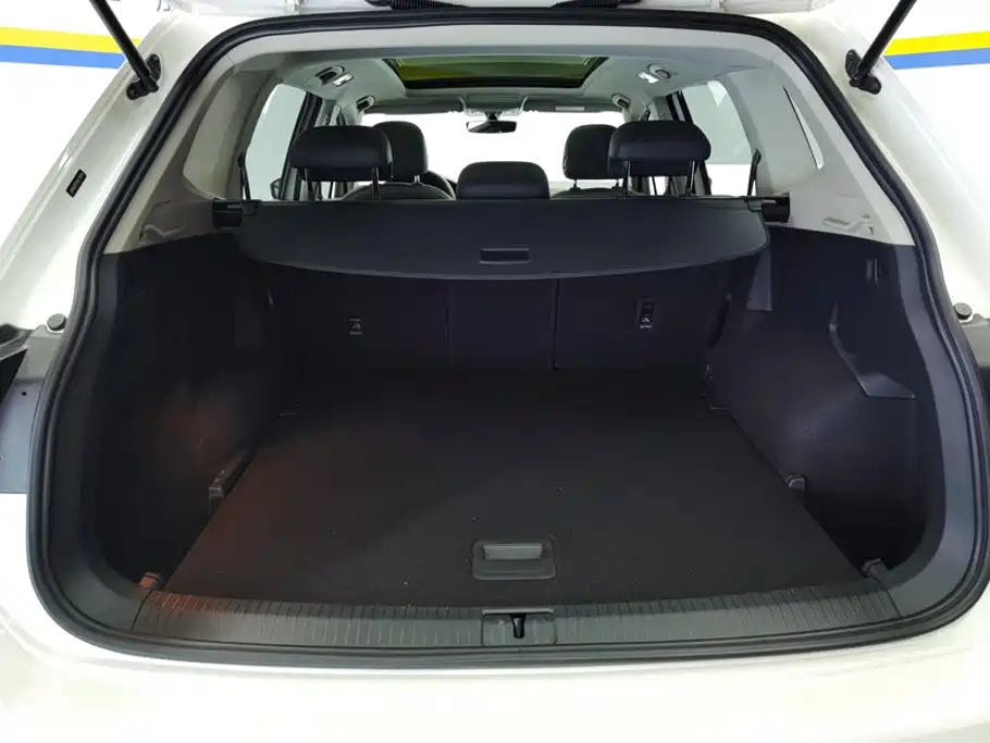 Volkswagen Tiguan L 2017