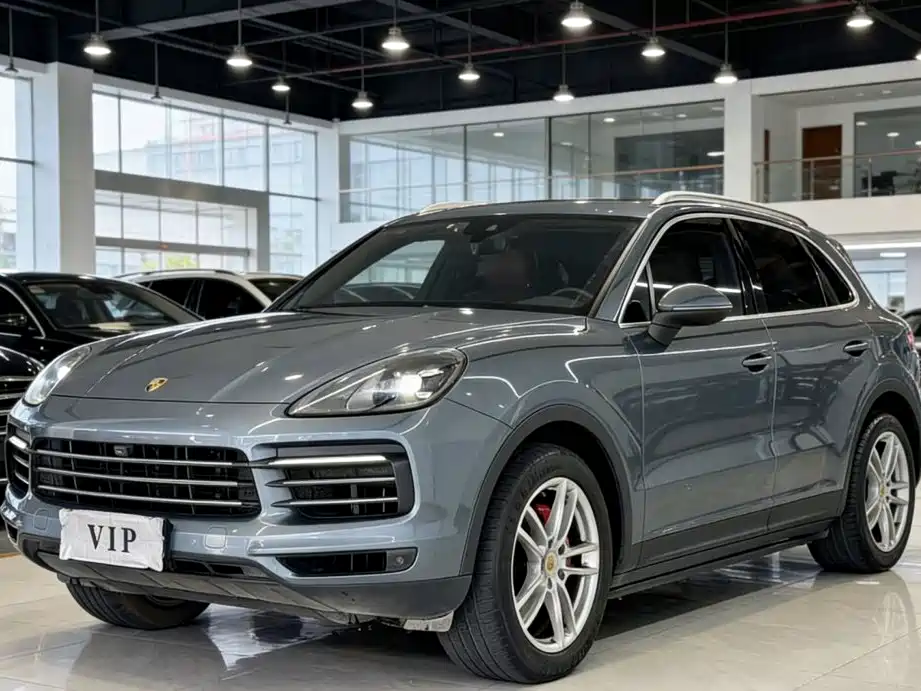 Porsche Cayenne 2018 — фото 3