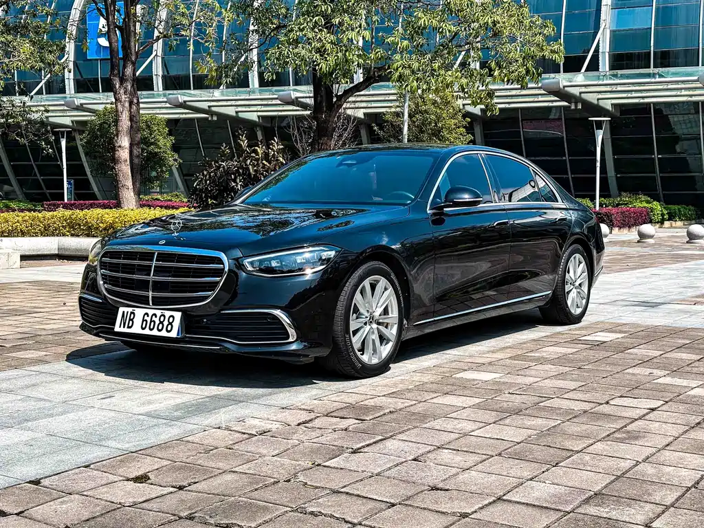 Mercedes-Benz S-Class 2023 — фото 1
