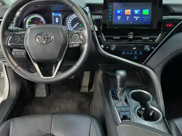 Toyota Camry 2022
