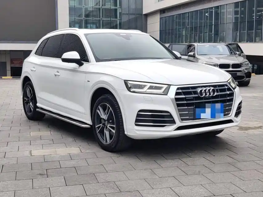 Audi Q5L 2018 — фото 2