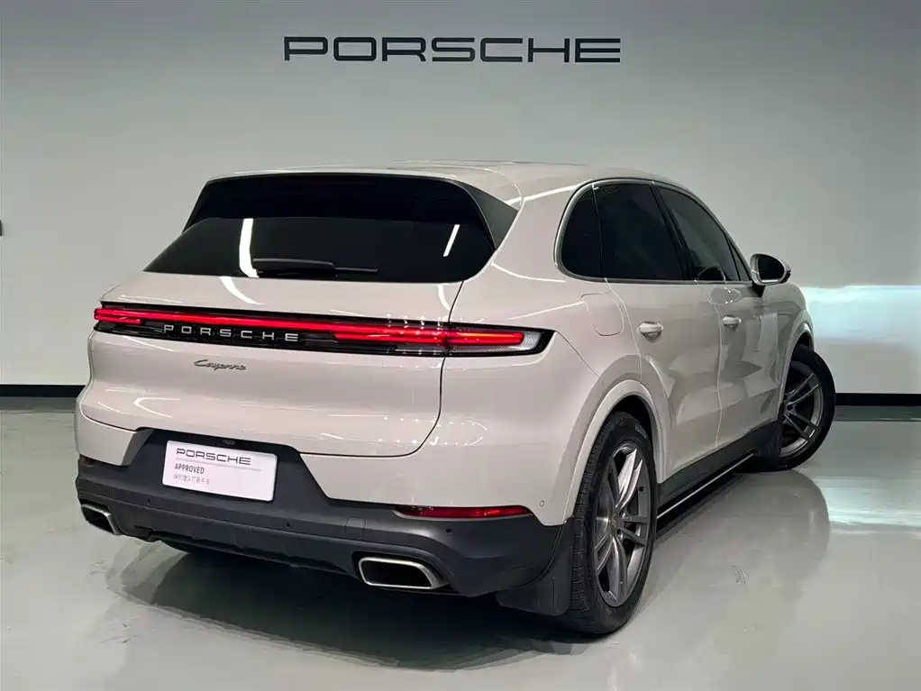 Porsche Cayenne 2024 — фото 7