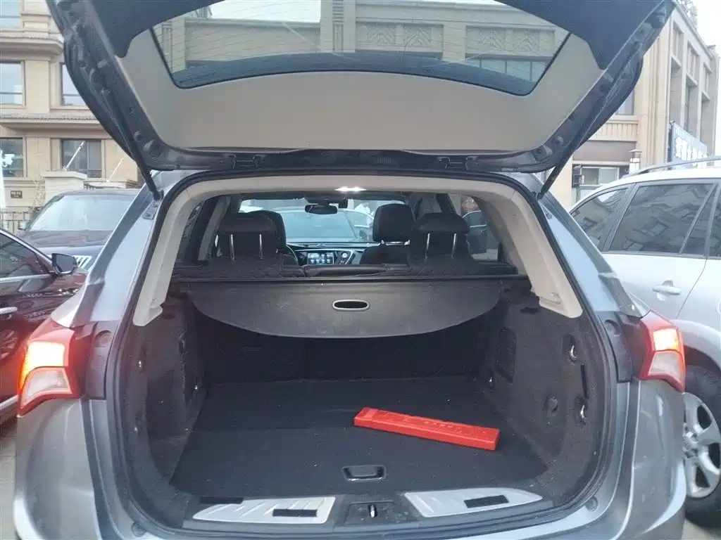 Buick Envision Plus 2018 — фото 15