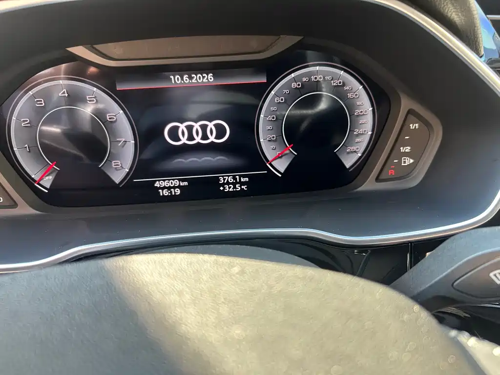 Audi Q3 2022 — фото 16