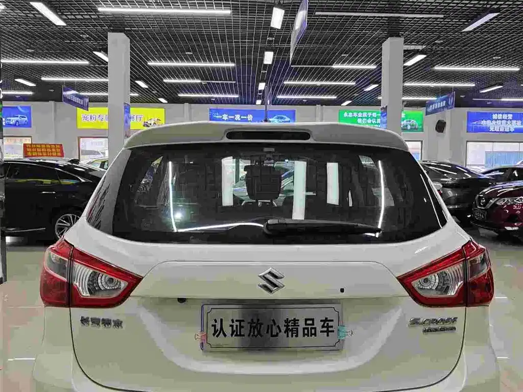 Suzuki S-Cross 2016 — фото 5