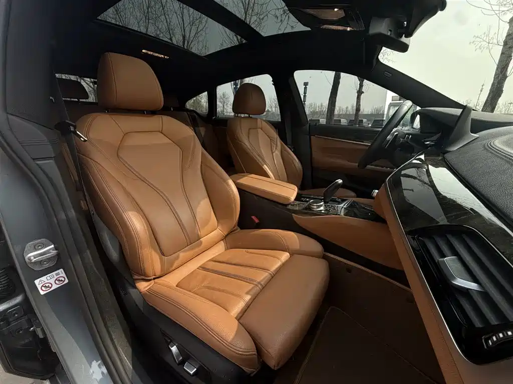BMW 6 Series GT 2020 — фото 21