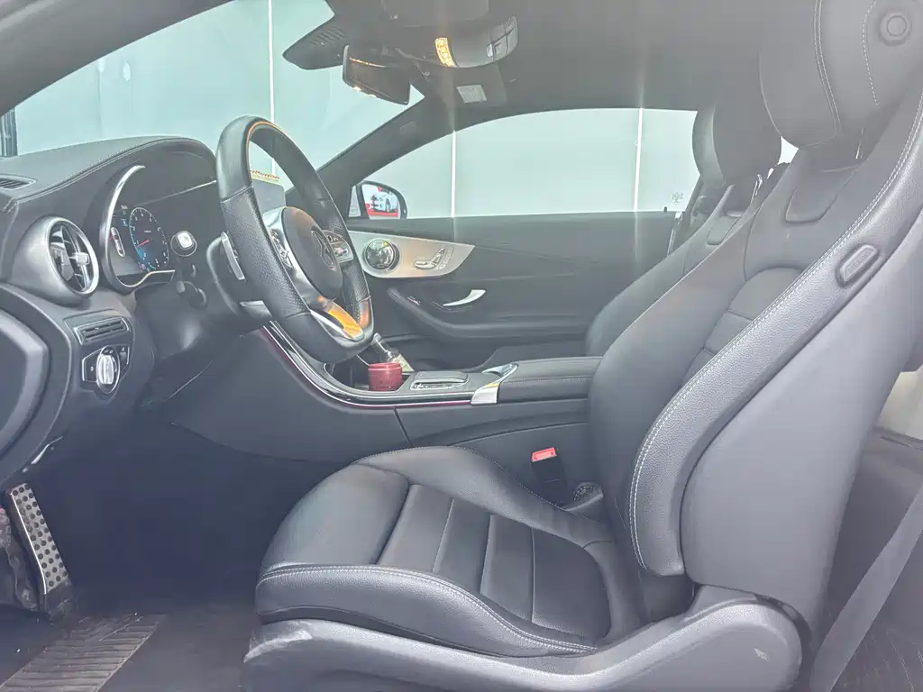 Mercedes-Benz C-Class 2020