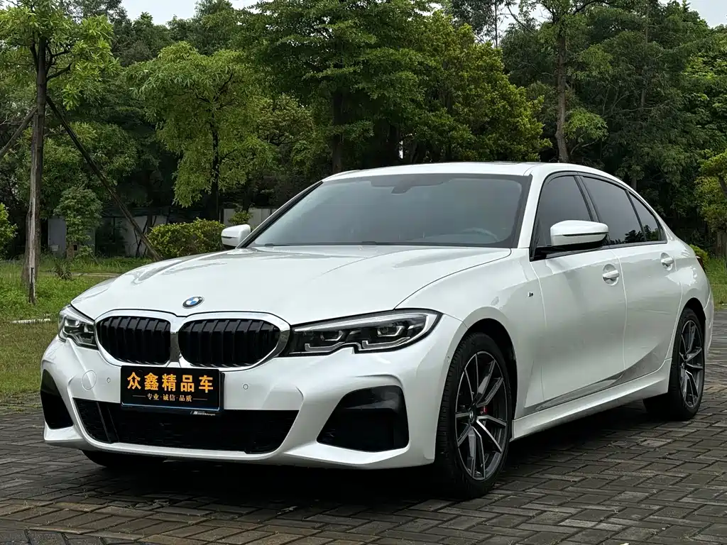 BMW 3 Series 2021
