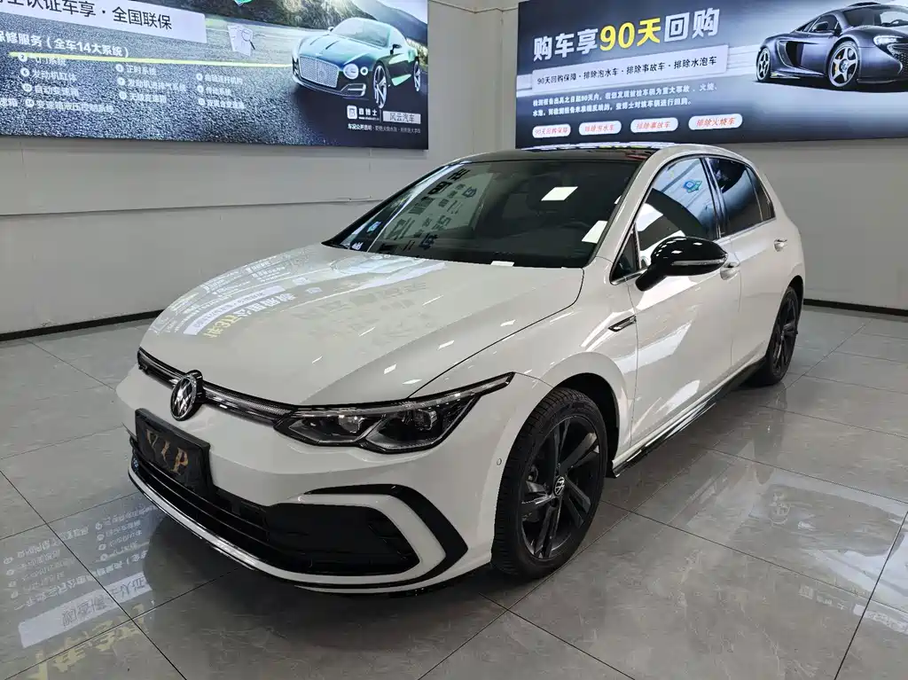 Volkswagen Golf 2022
