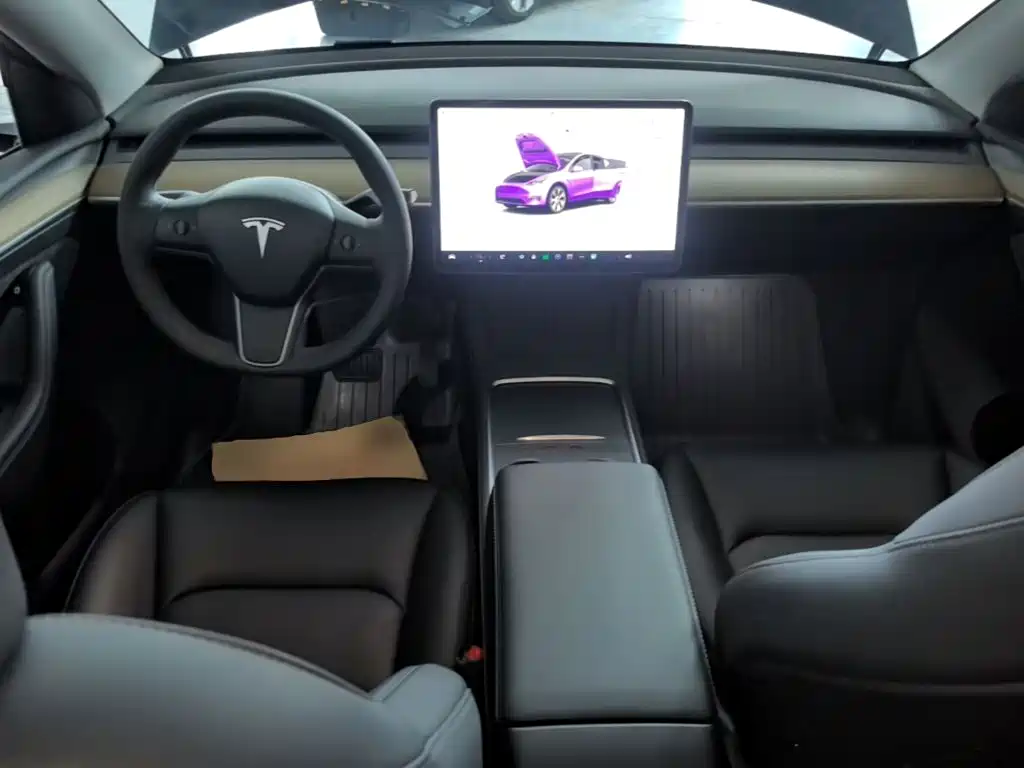 Tesla Model Y 2022 — фото 10