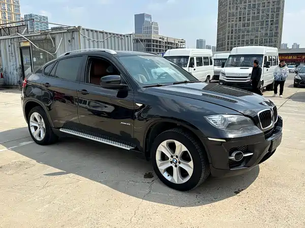 BMW X6 2012