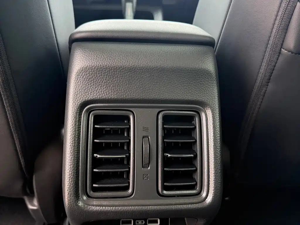 Honda Vezel 2023 — фото 13