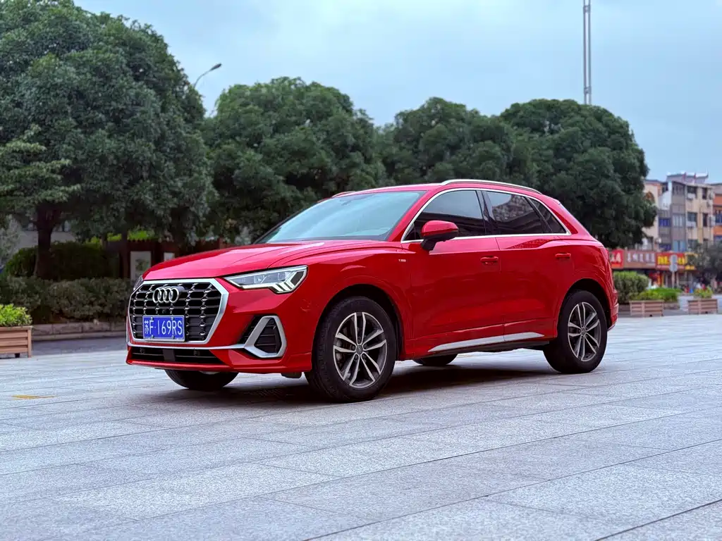 Audi Q3 2021