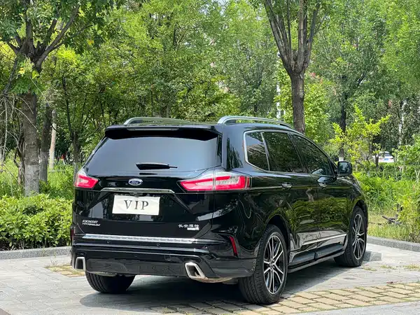 Ford Edge 2020