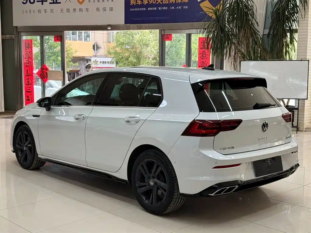 Volkswagen Golf 2022