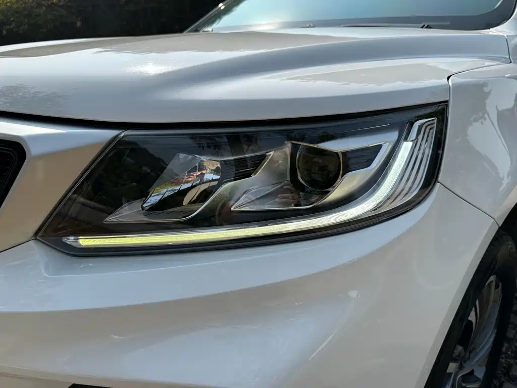 Geely Vision X6 2021 — фото 15