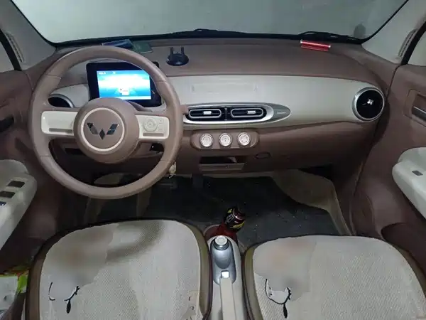 Wuling Hongguang MINIEV 2025