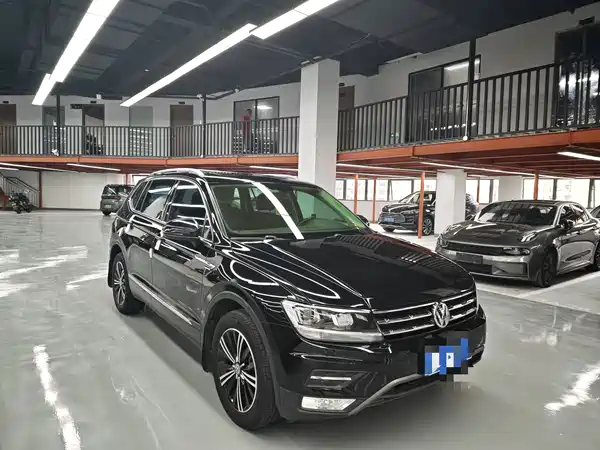 Volkswagen Tiguan L 2020