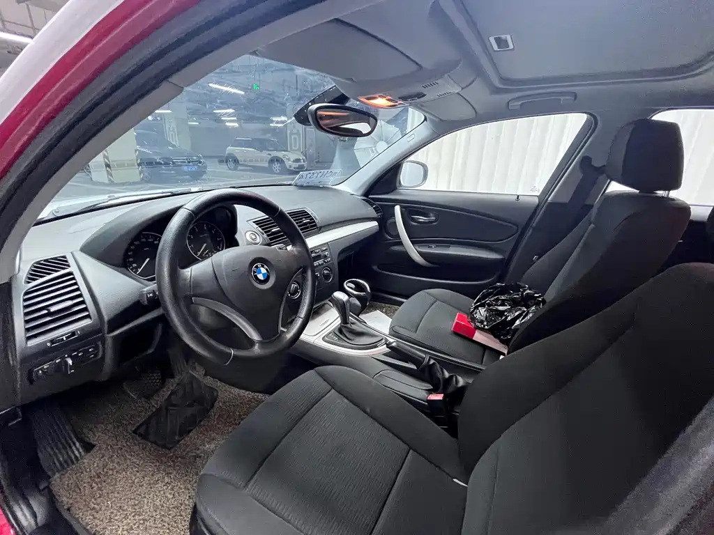 BMW 1 Series 2011